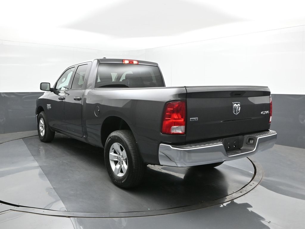 2024 Ram 1500 Classic SLT photo 8