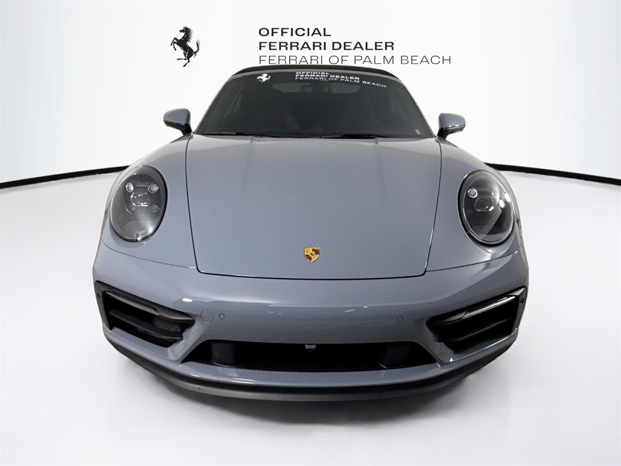 2023 Porsche 911 4 GTS photo 2