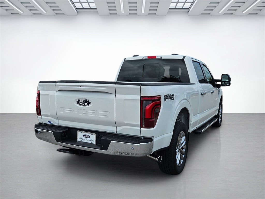 2025 Ford F-150 Lariat photo 3