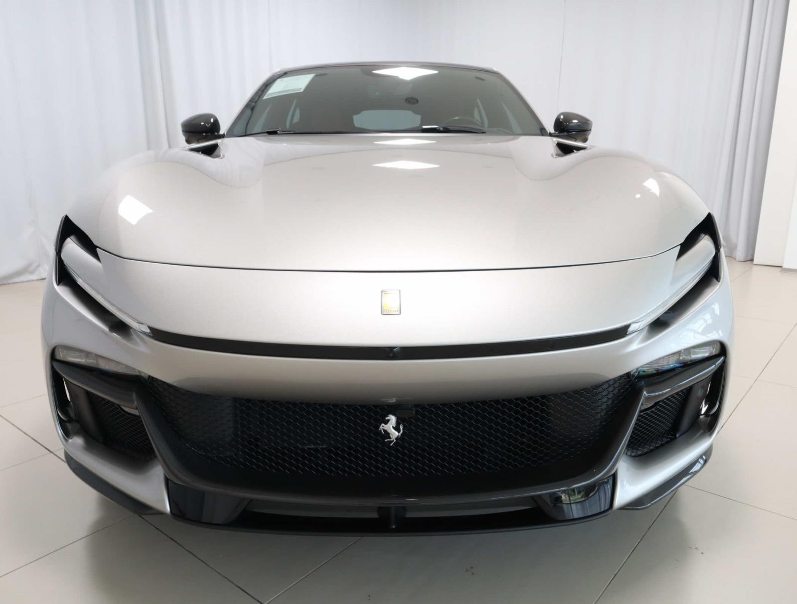 2024 Ferrari Purosangue photo 4