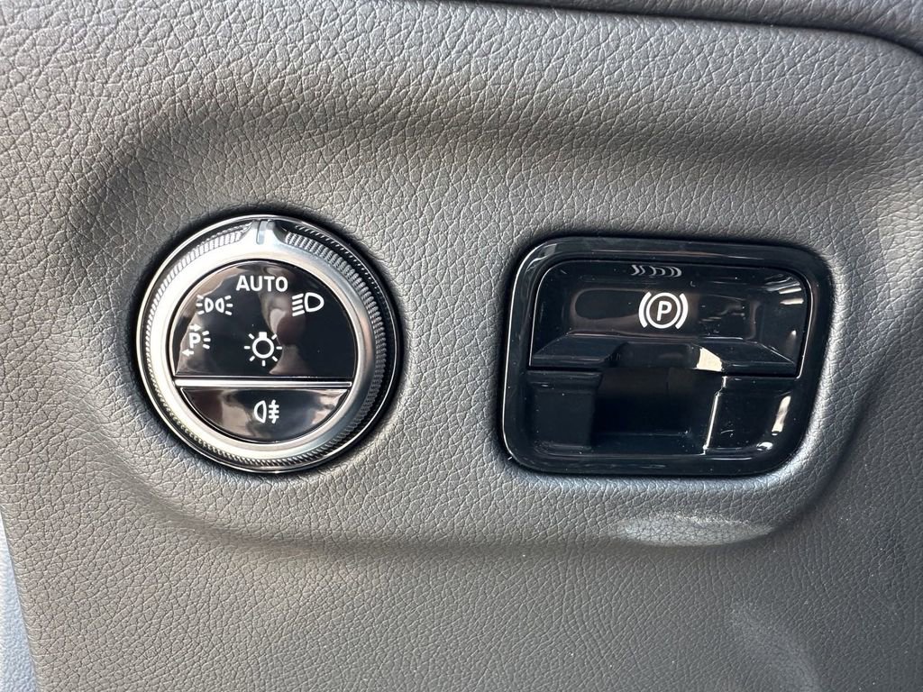 2024 Mercedes Benz EQE-Class Sedan photo 29