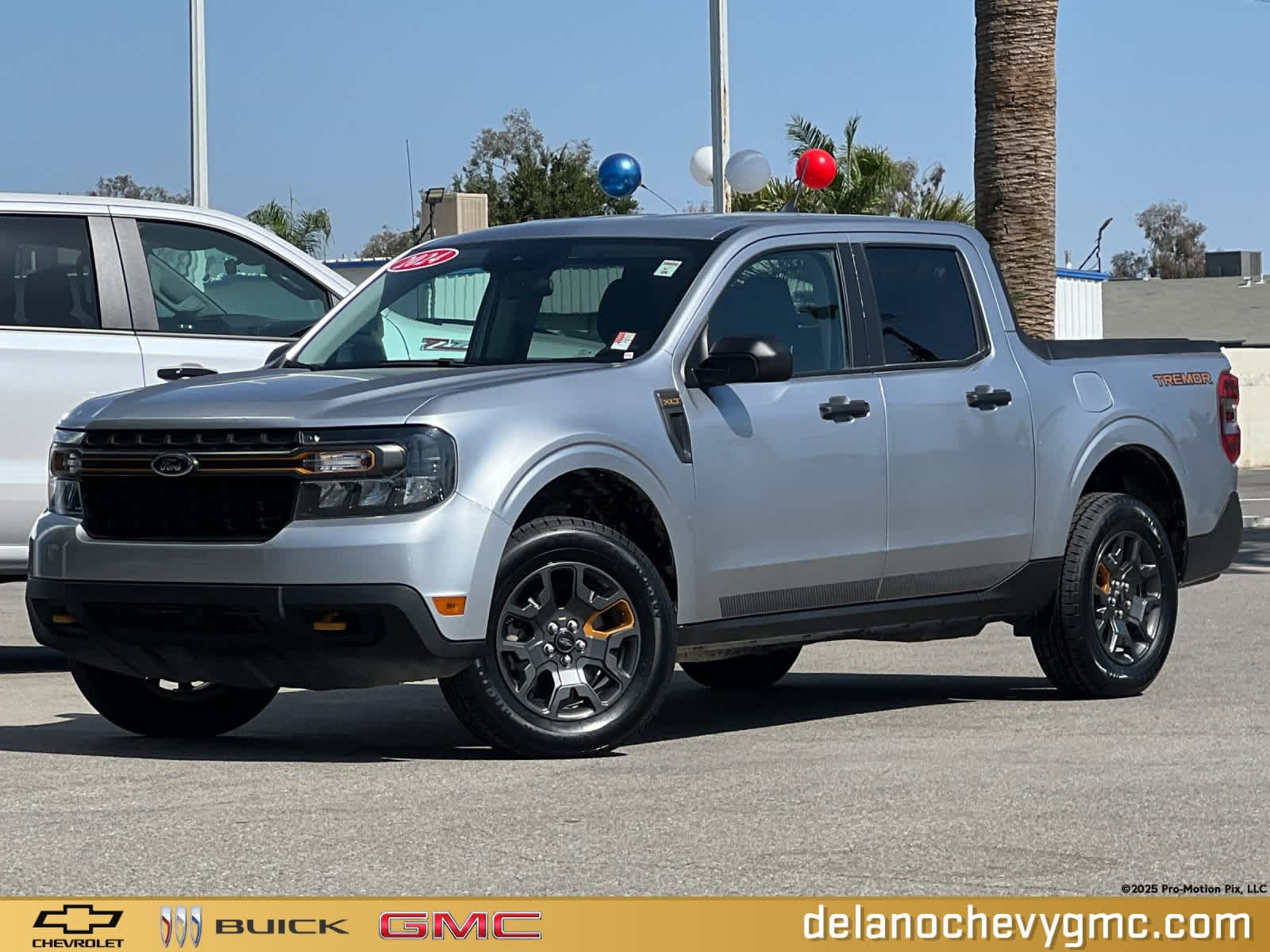 Used 2024 Silver Ford XLT image 1