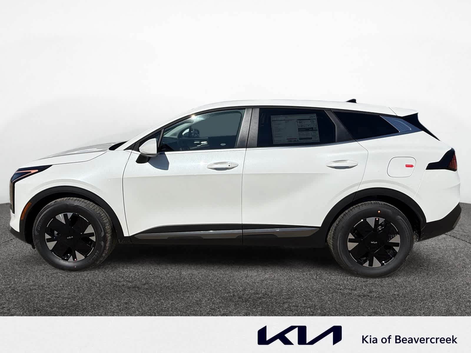 2026 Kia Sportage Hybrid LX photo 2