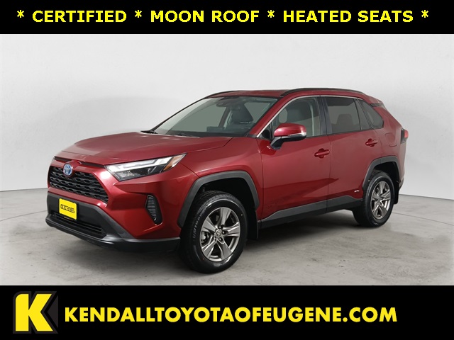 2024 Toyota RAV4 XLE's photo