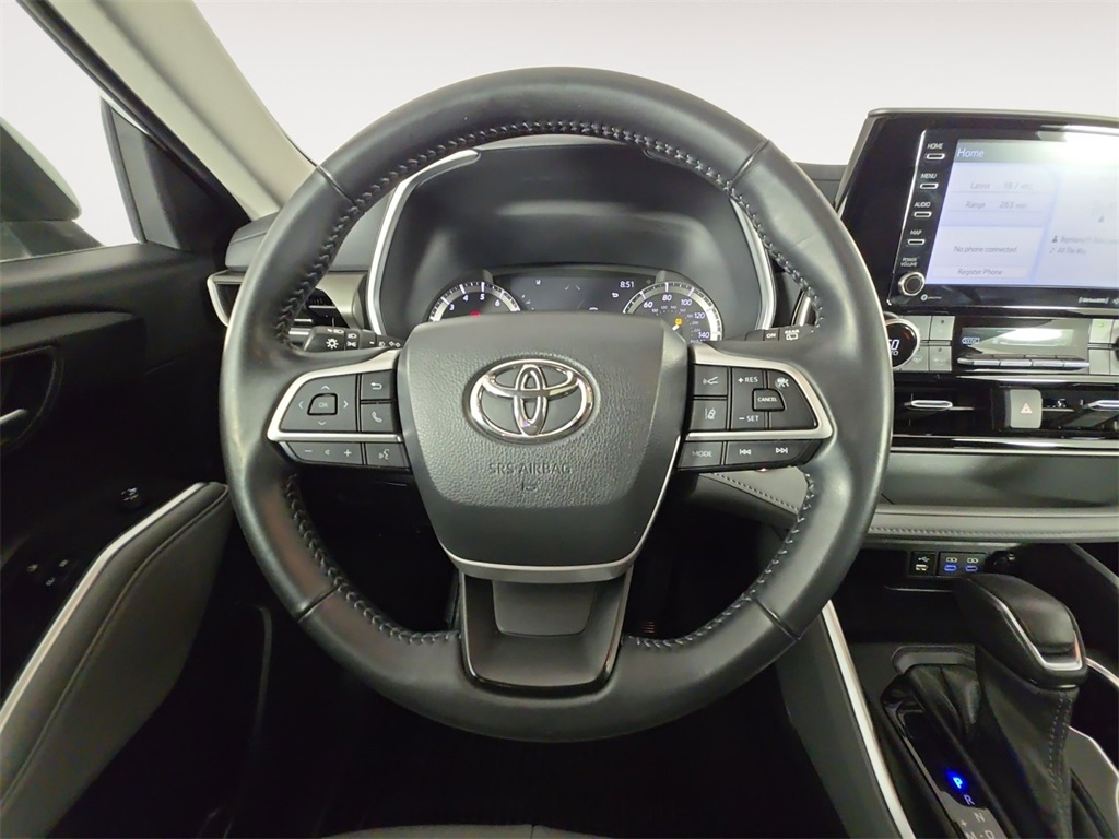 2022 Toyota Highlander XLE photo 12