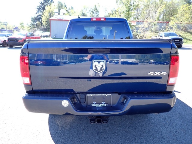 2019 Ram 1500 Classic Express photo 4