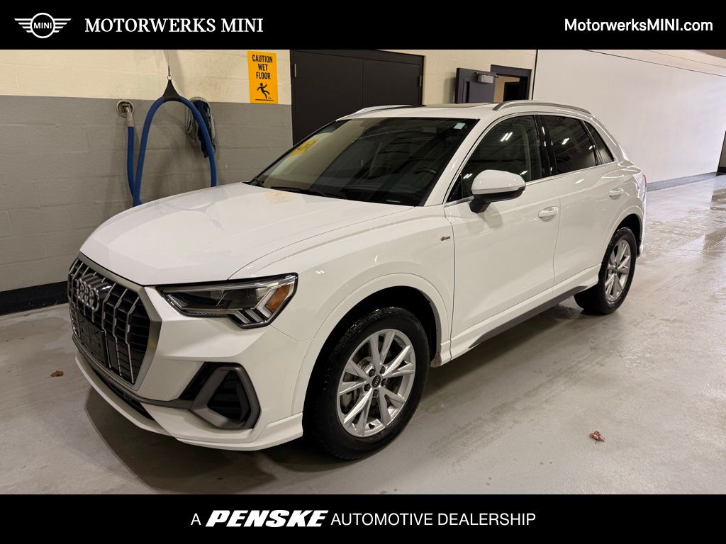 2023 Audi Q3 S Line Premium's photo