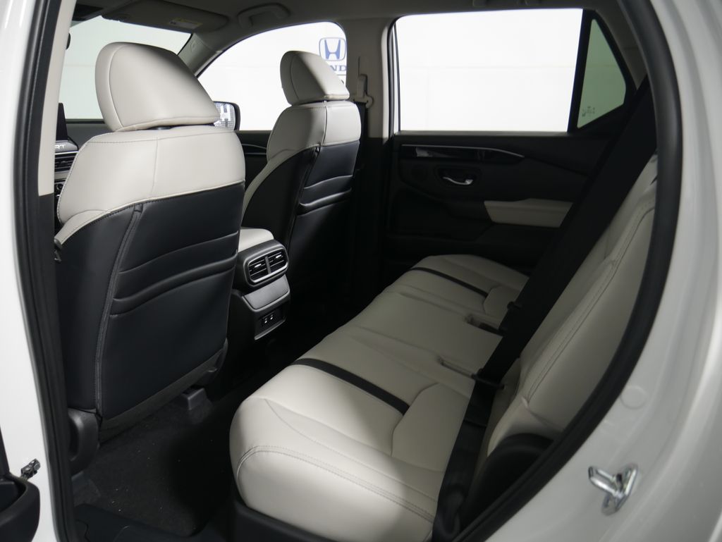 2026 Honda Passport TrailSport Elite photo 7