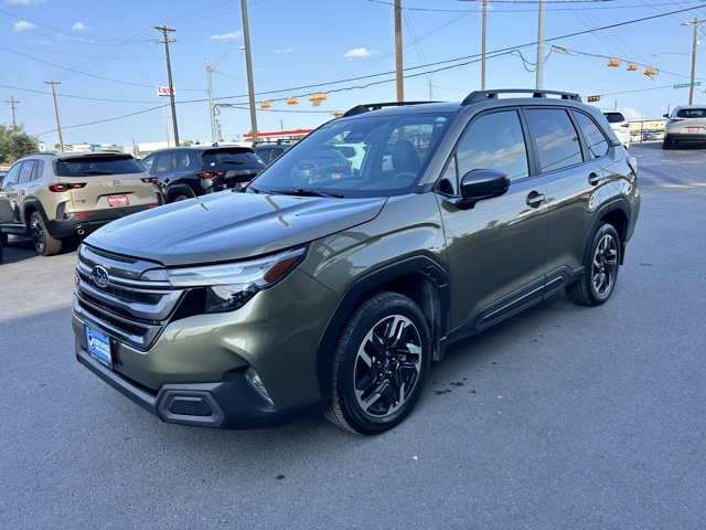 2025 Subaru Forester Limited photo 2