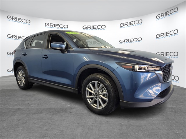 2023 Mazda CX-5 S Preferred package's photo
