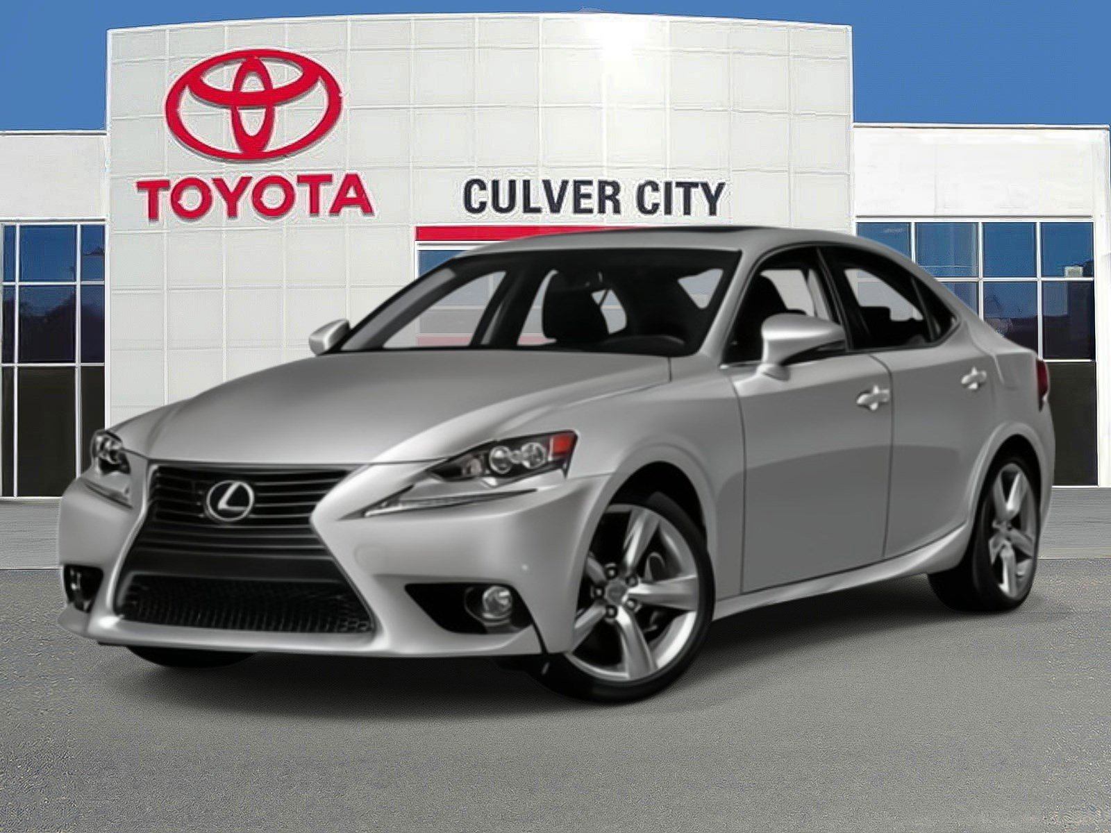 2015 Lexus IS 350's photo