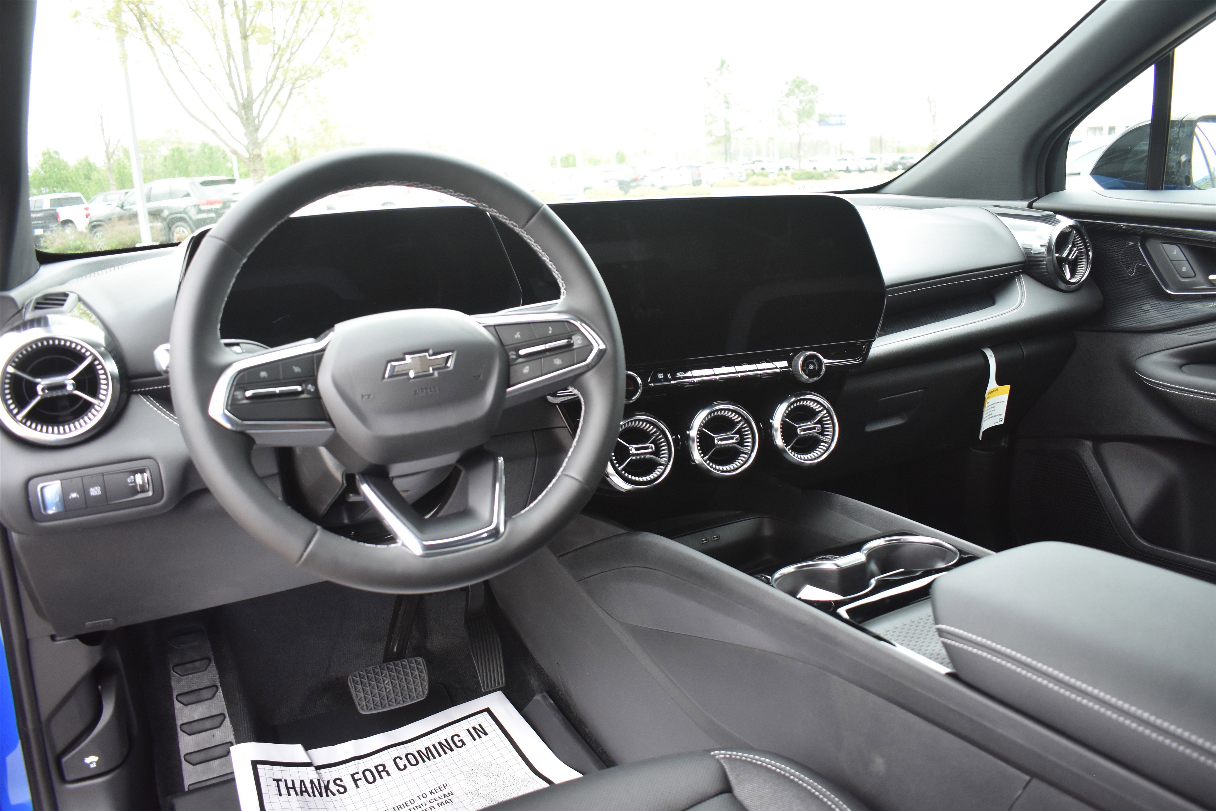 2025 Chevrolet Blazer EV photo 7