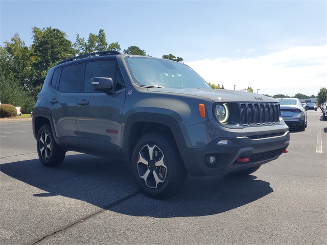 2020 Jeep Renegade Trailhawk photo 3
