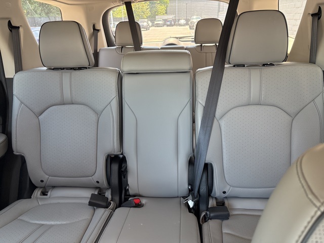 2025 Honda Pilot Elite photo 4