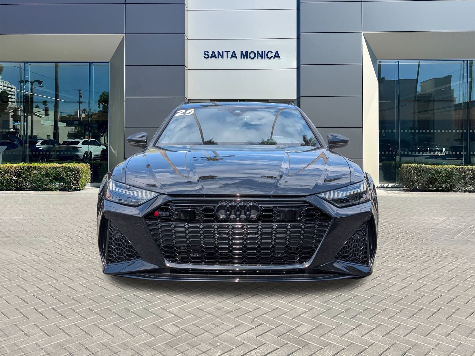2025 Audi RS 6 Avant Performance Base photo 2