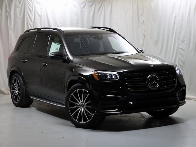 2026 Mercedes-Benz GLS Base's photo