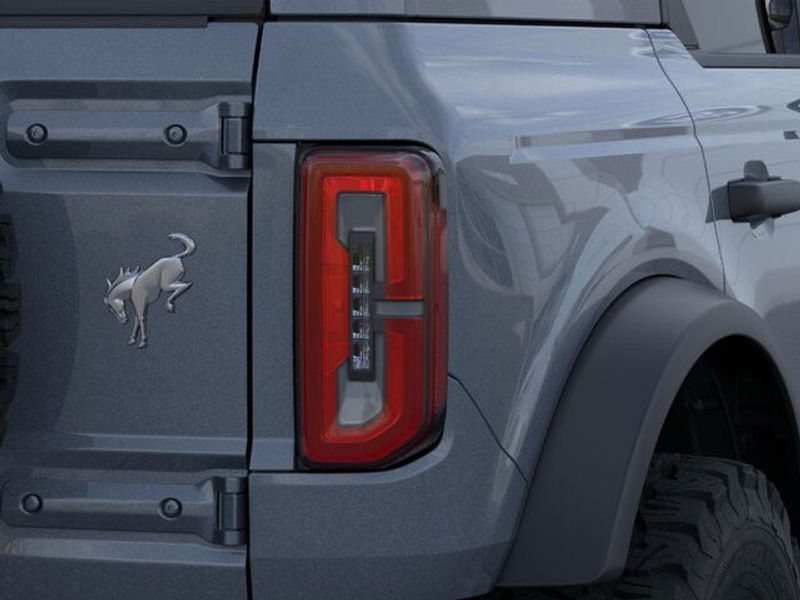 2025 Ford Bronco Badlands photo 21