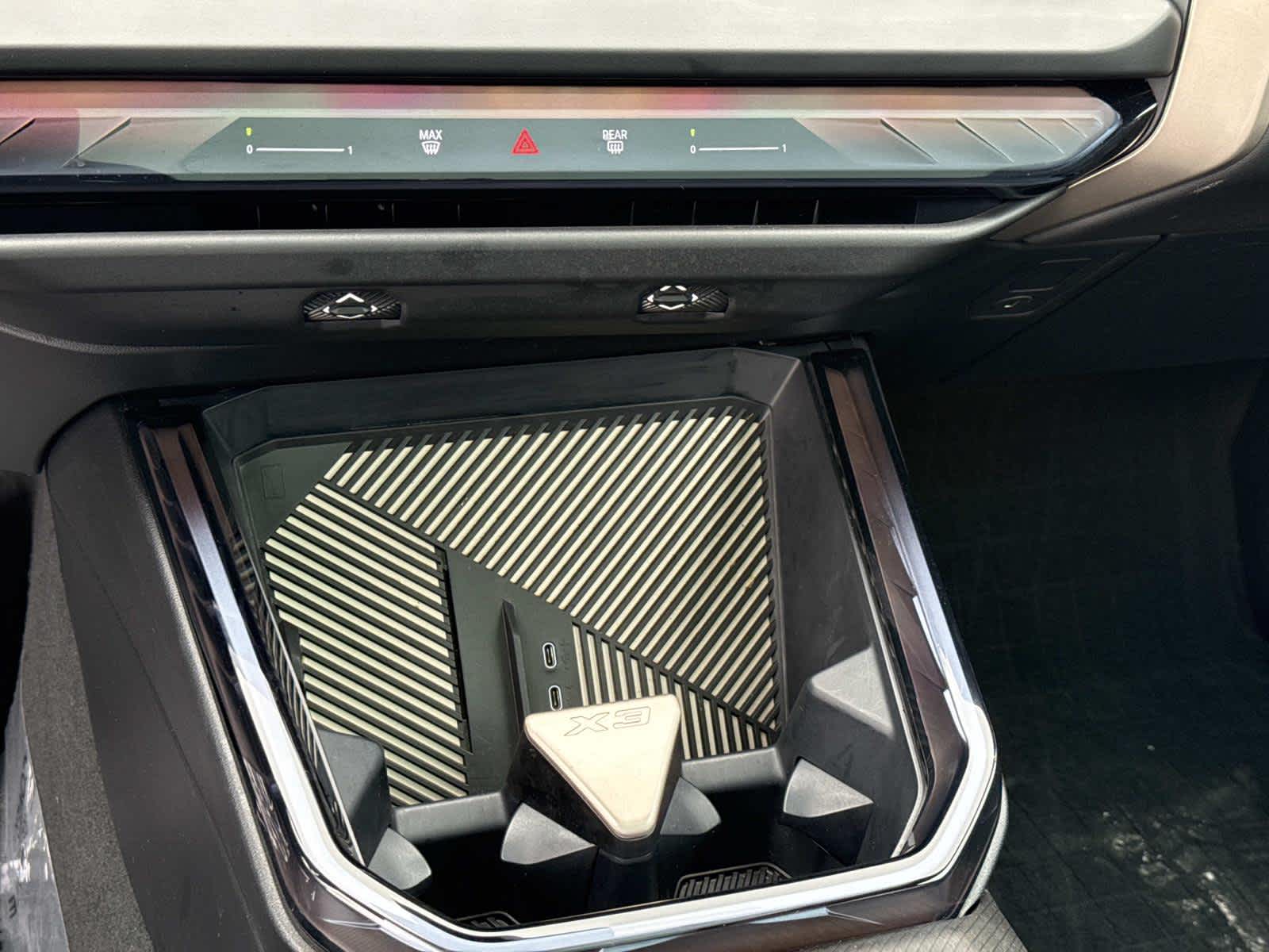 2025 BMW X3 30 - Photo 21