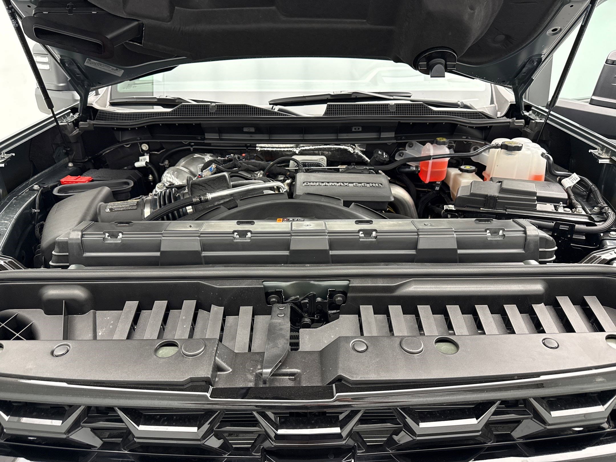 2025 Chevrolet Silverado ZR2 photo 30