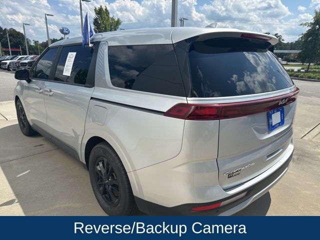 2022 Kia Carnival LX photo 4