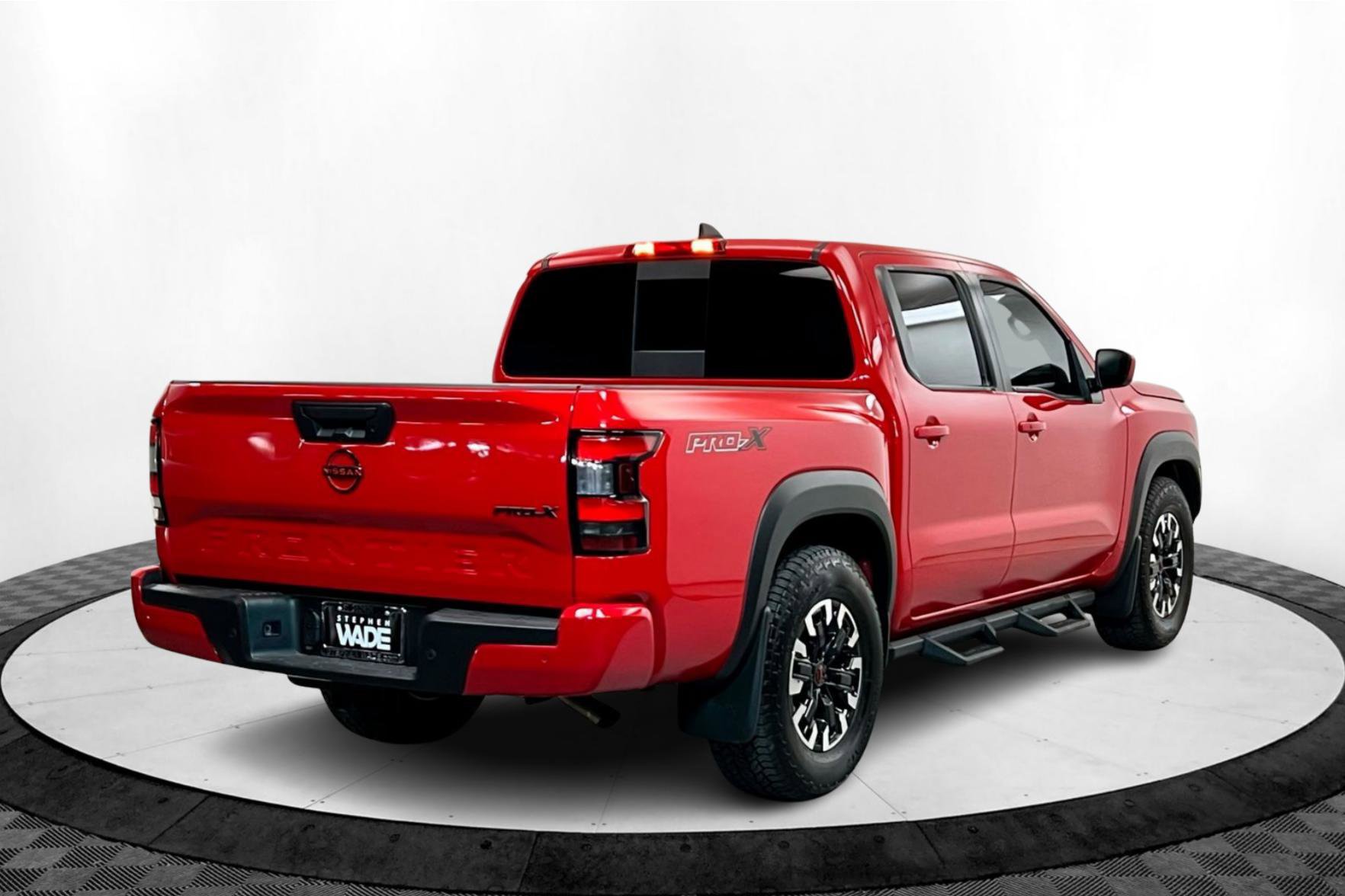 2024 Nissan Frontier PRO-X photo 5