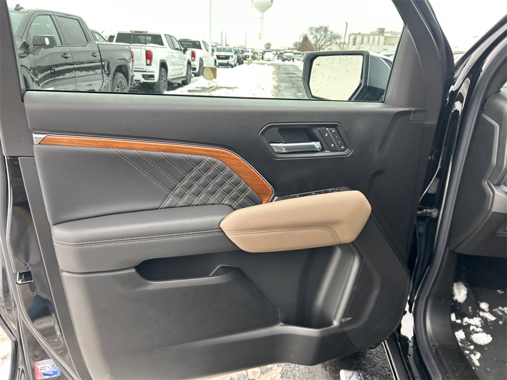 2026 GMC CANYON - Image 15