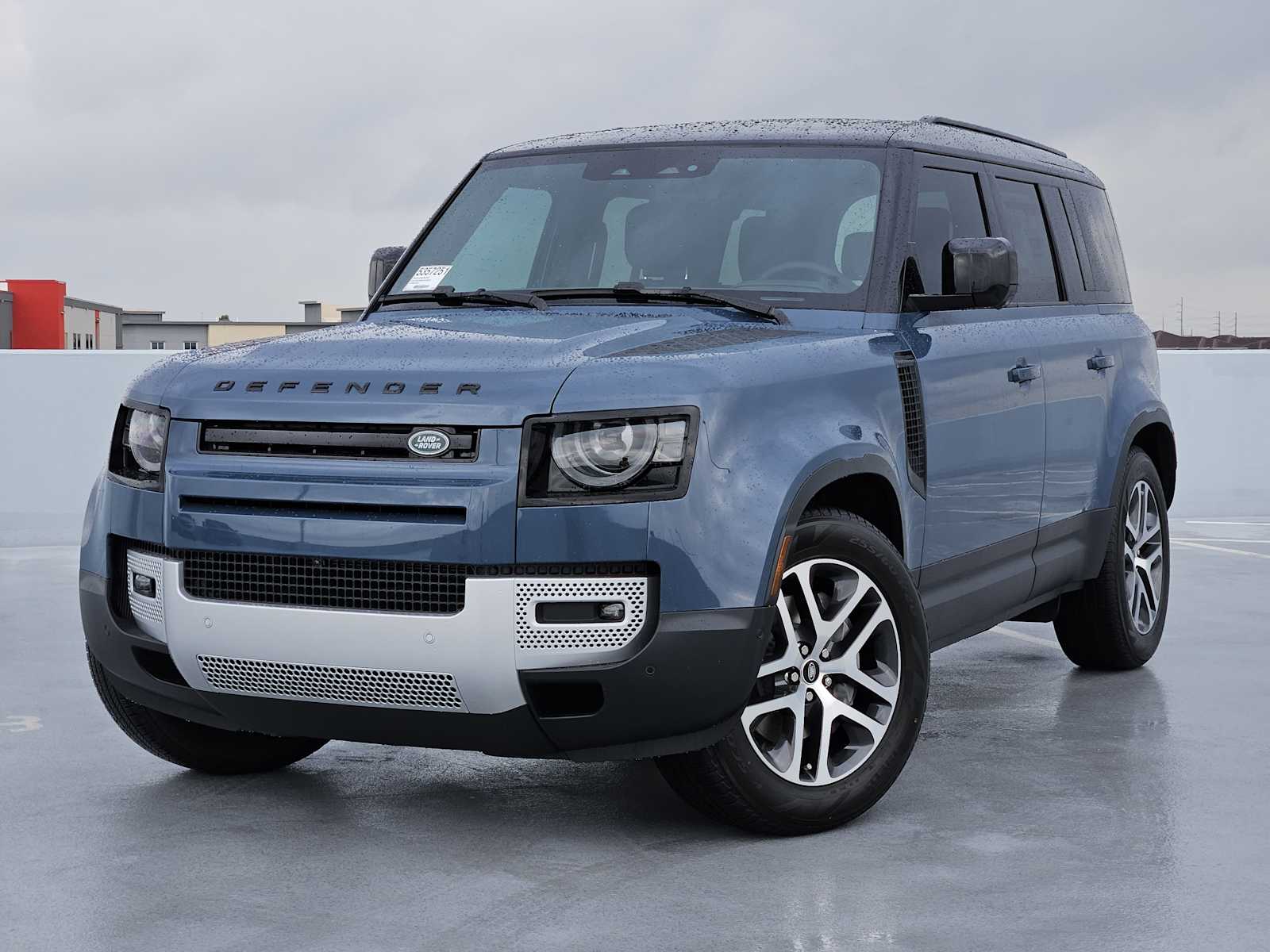 2025 Land Rover Defender S