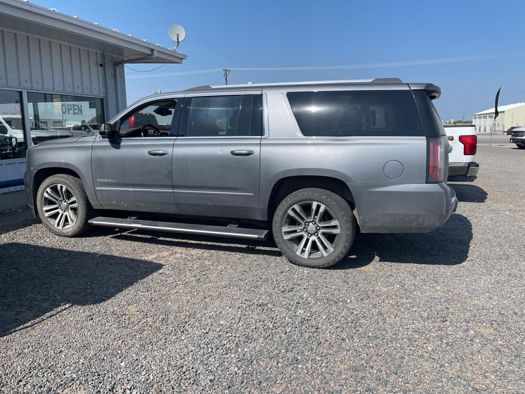 2018 Gmc Yukon XL 1500 Denali photo 2
