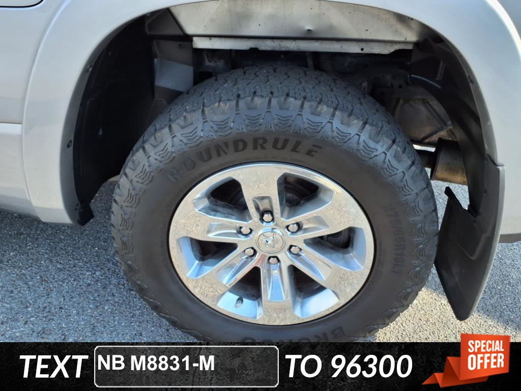 2019 Ram 1500 Laramie photo 6