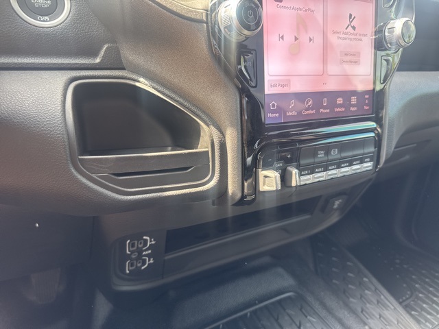 2025 Ram 3500 Tradesman photo 18