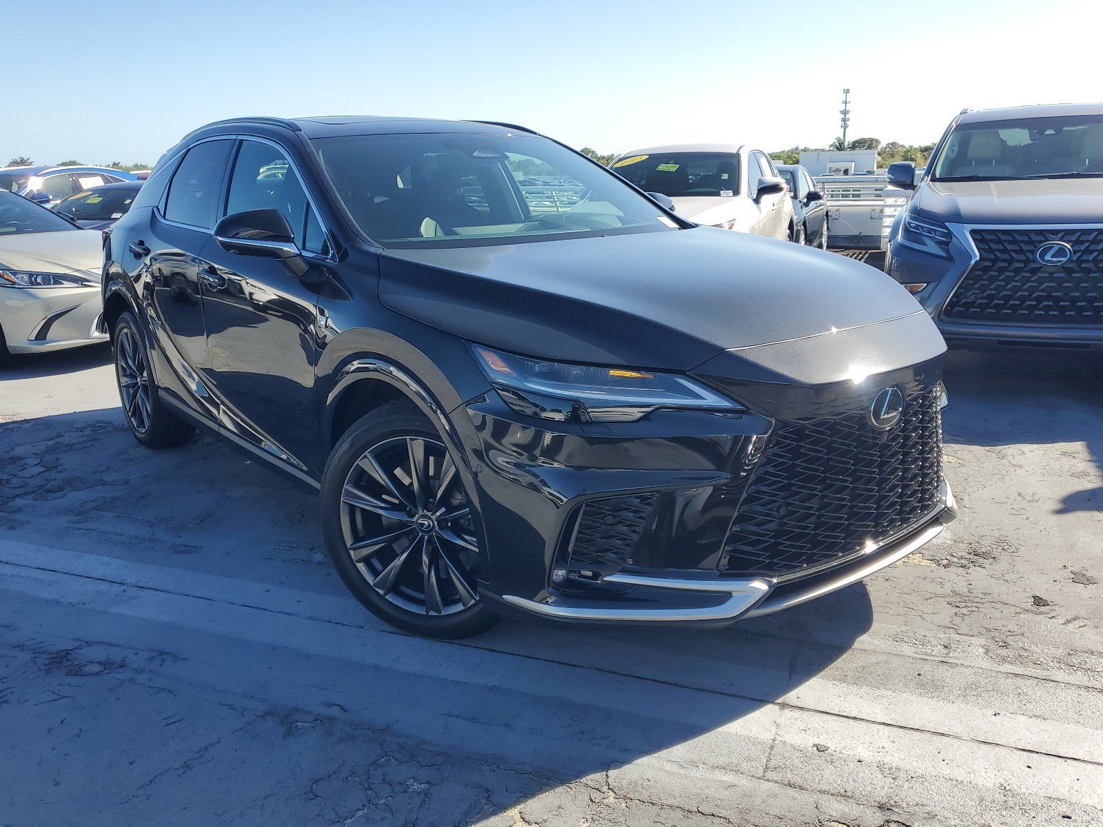 2024 Lexus RX 350 F SPORT's photo