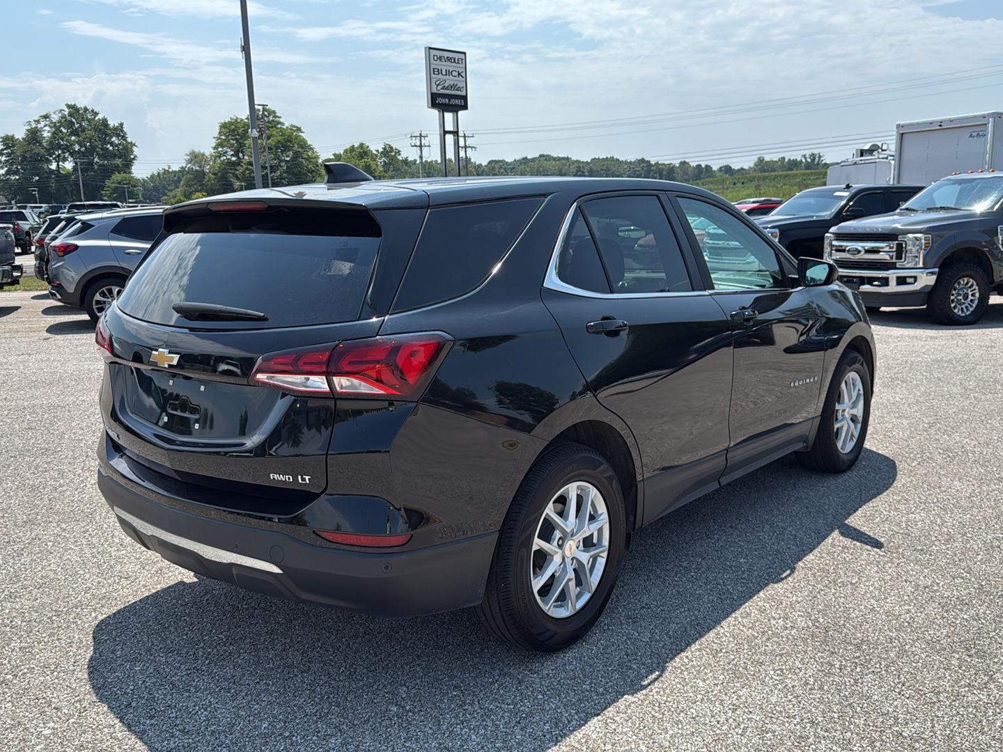 2022 Chevrolet Equinox LT photo 4