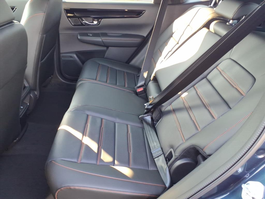 2026 Honda CR-V Hybrid Sport Touring photo 5