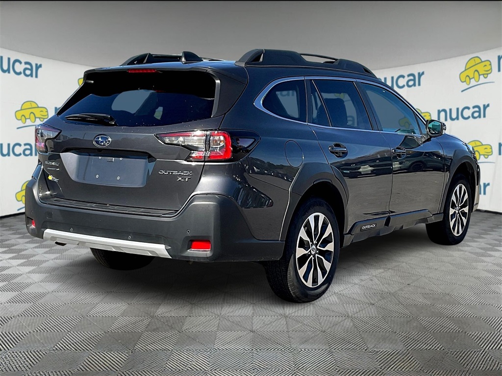 2024 Subaru Outback Limited XT photo 2