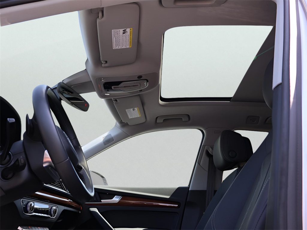 2023 Audi Q5 40 Premium Plus photo 35