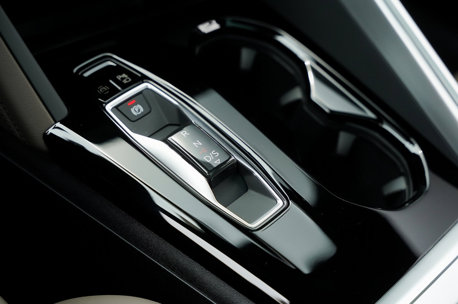 2025 Audi Q5 Premium Plus photo 10