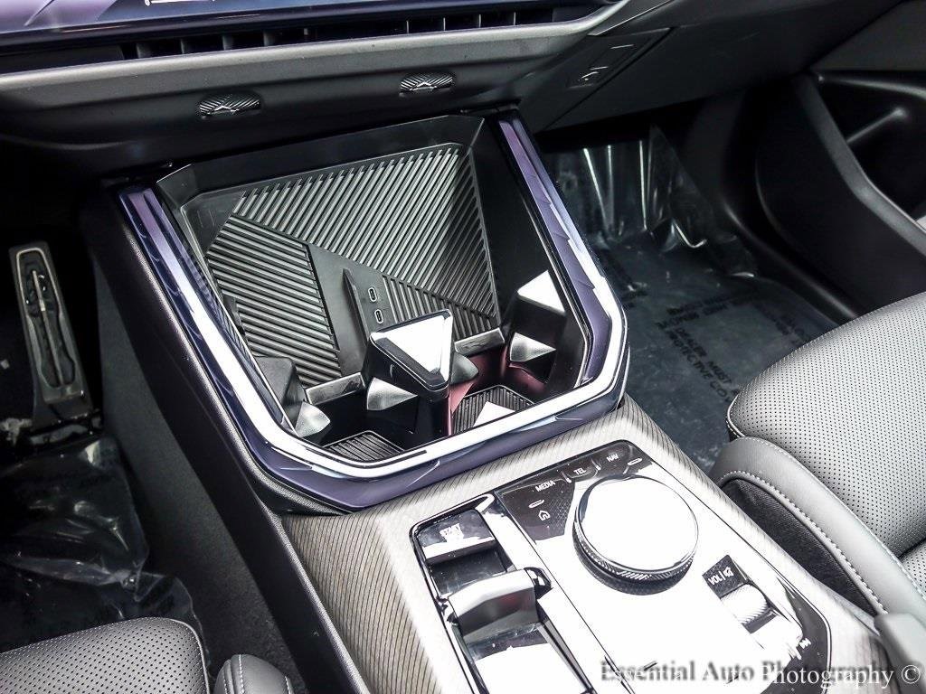 2025 BMW X3 - Image 17
