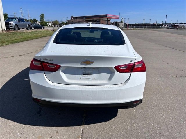 2023 Chevrolet Malibu 1LT photo 4