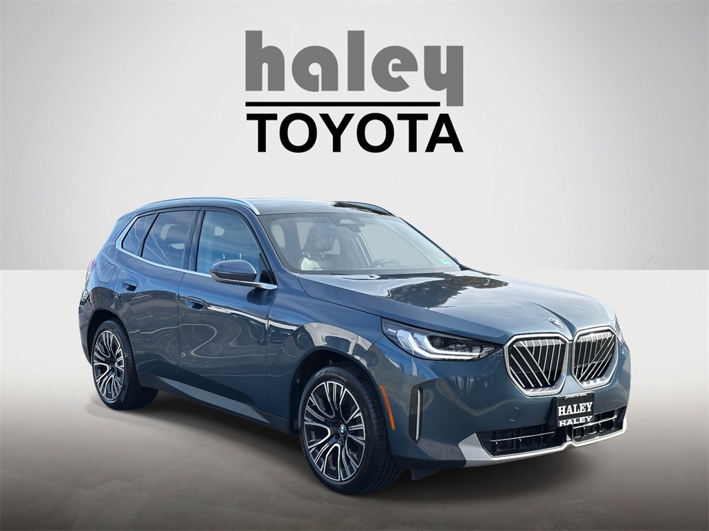 2025 BMW X3 30's photo