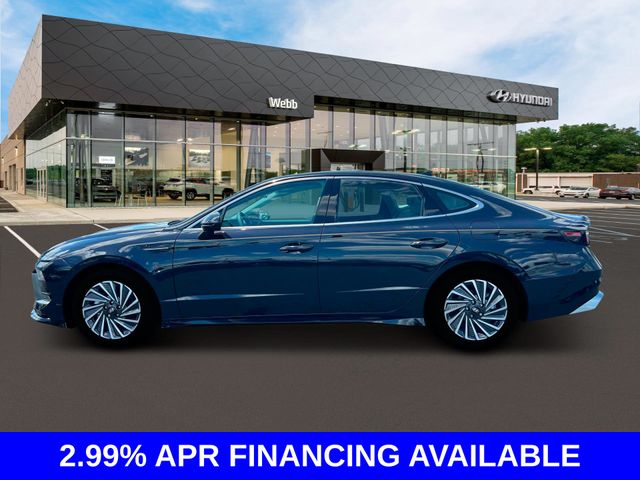 2025 Hyundai Sonata Hybrid SEL photo 3