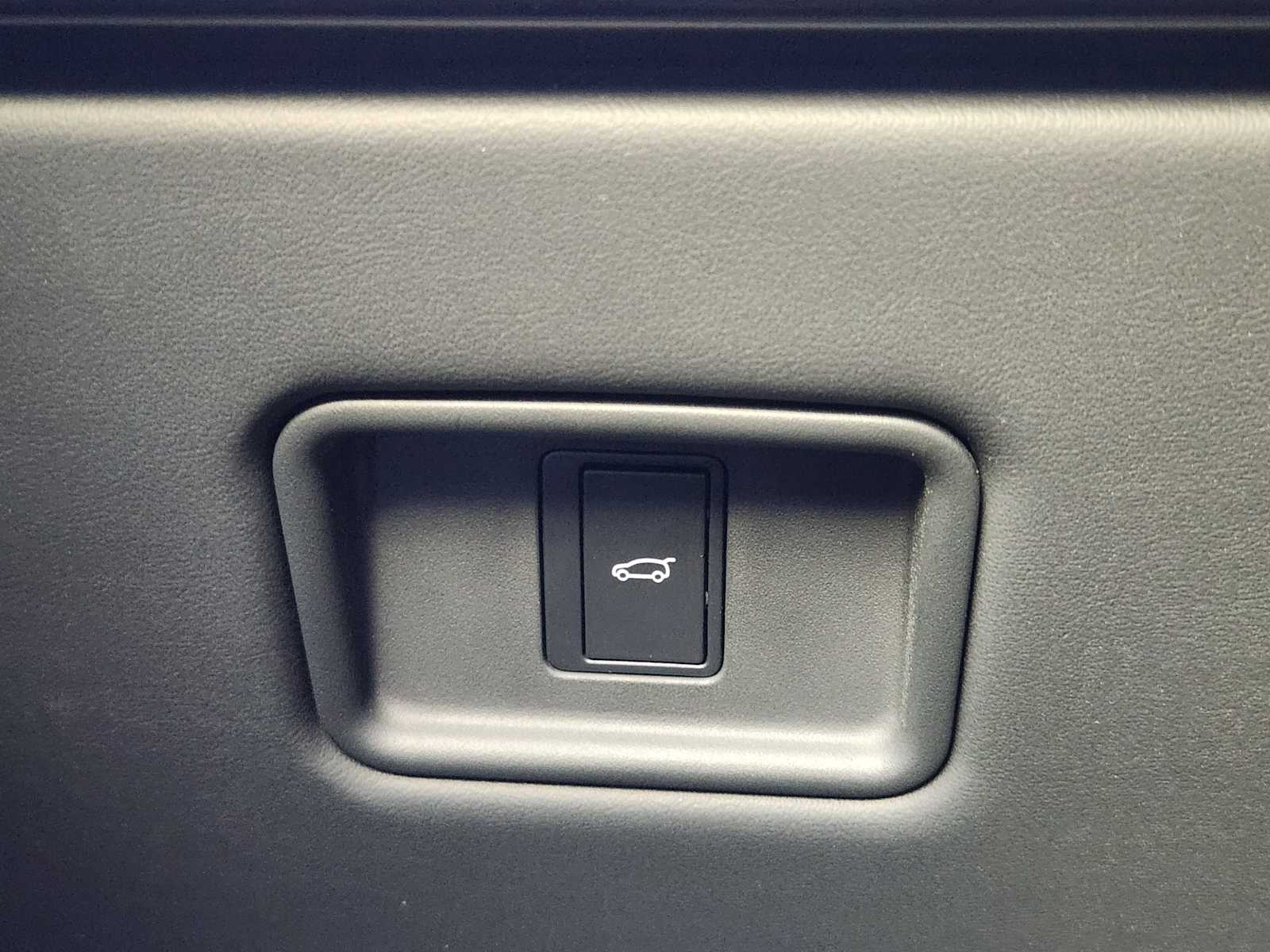 2023 Land Rover Range Rover SE photo 19