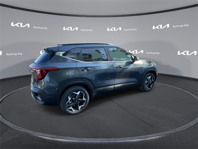 2026 Kia Seltos EX photo 4
