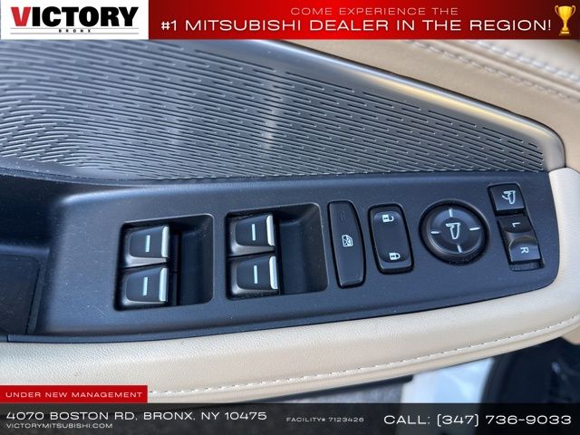 2022 Acura MDX Advance photo 19