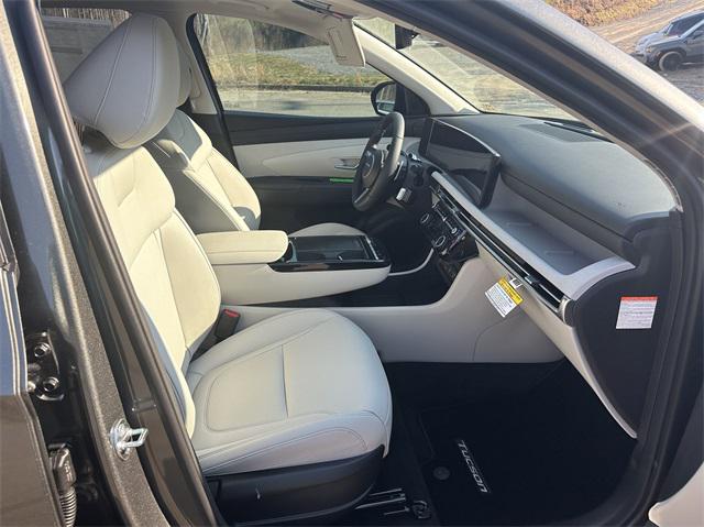 2025 Hyundai Tucson Hybrid SEL Convenience photo 13