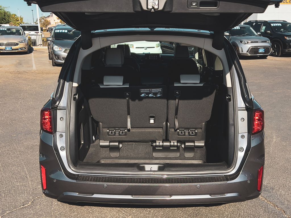 2026 Honda Odyssey Elite photo 7