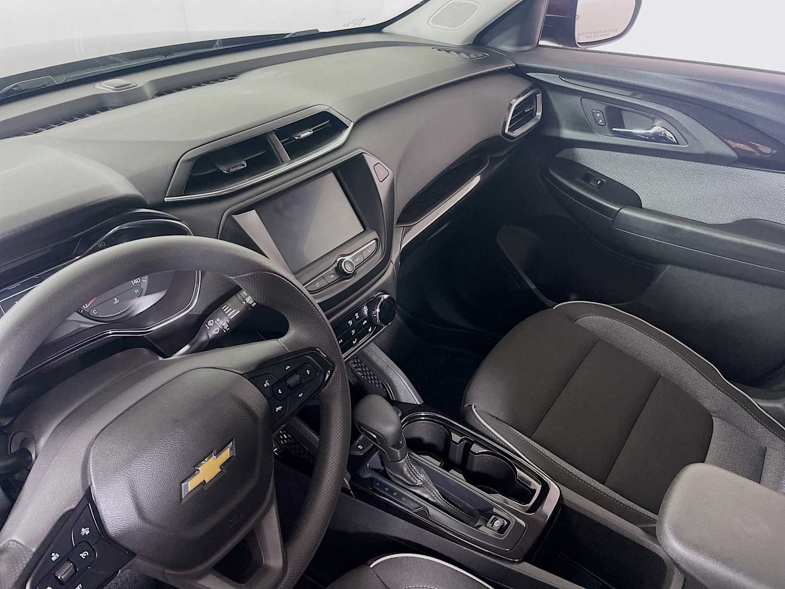 2022 Chevrolet Trailblazer LT photo 17