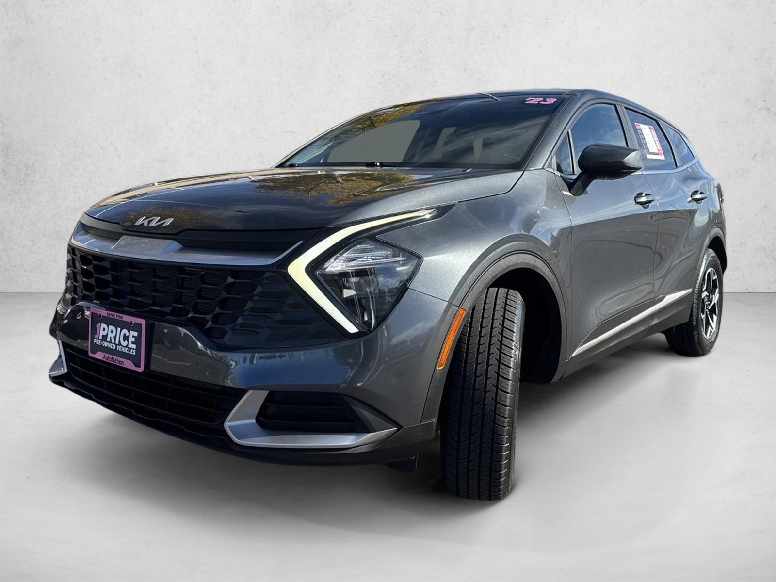 2023 Kia Sportage LX's photo