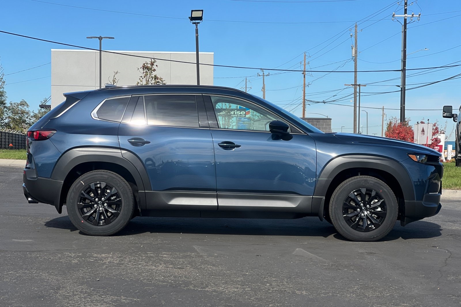 2026 Mazda CX-50 2.5 Premium photo 3