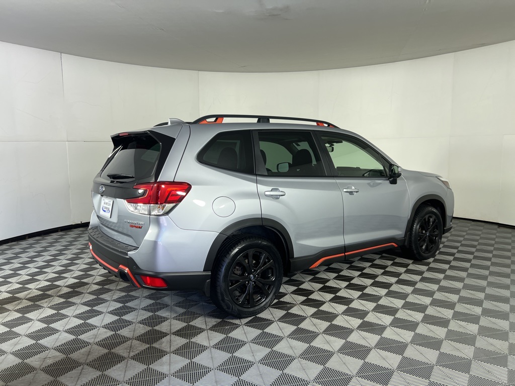 2023 Subaru Forester Sport photo 2