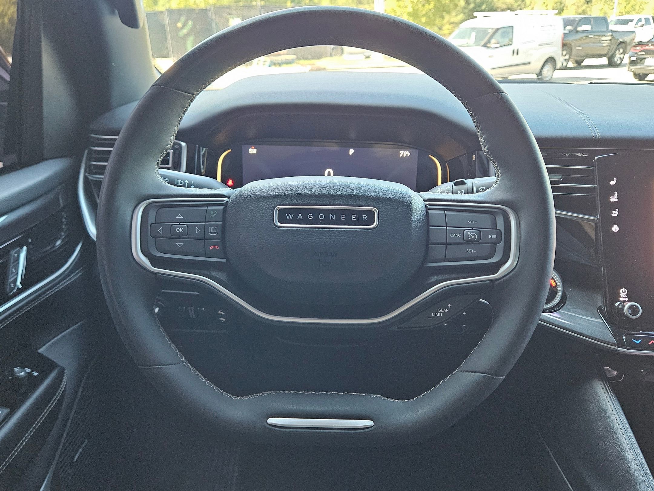 2023 Jeep Wagoneer Base photo 14